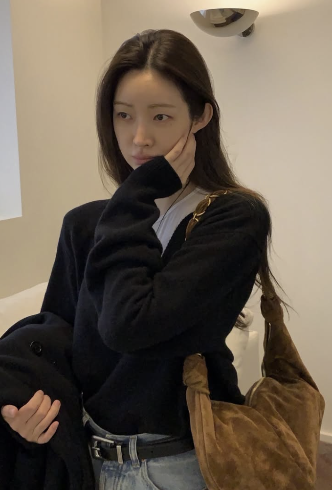 Cha Jung-won's refined fashion sense, focusing on quality and silhouette.