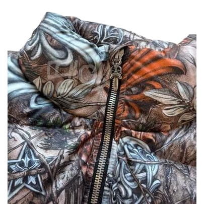 Blackpink Lisa looking away from camera