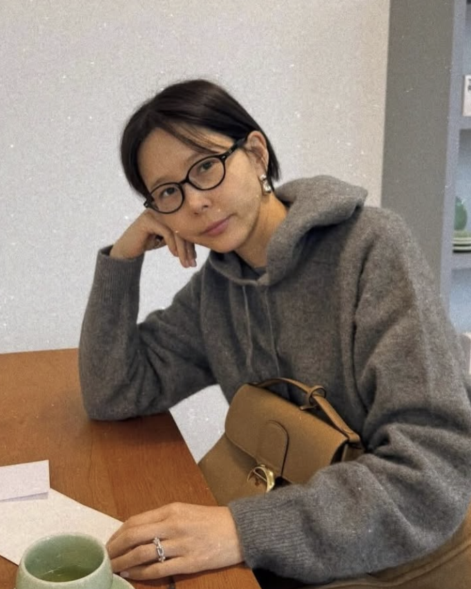 The architectural design of the Delvaux Brillant bag, showcasing its timeless appeal.