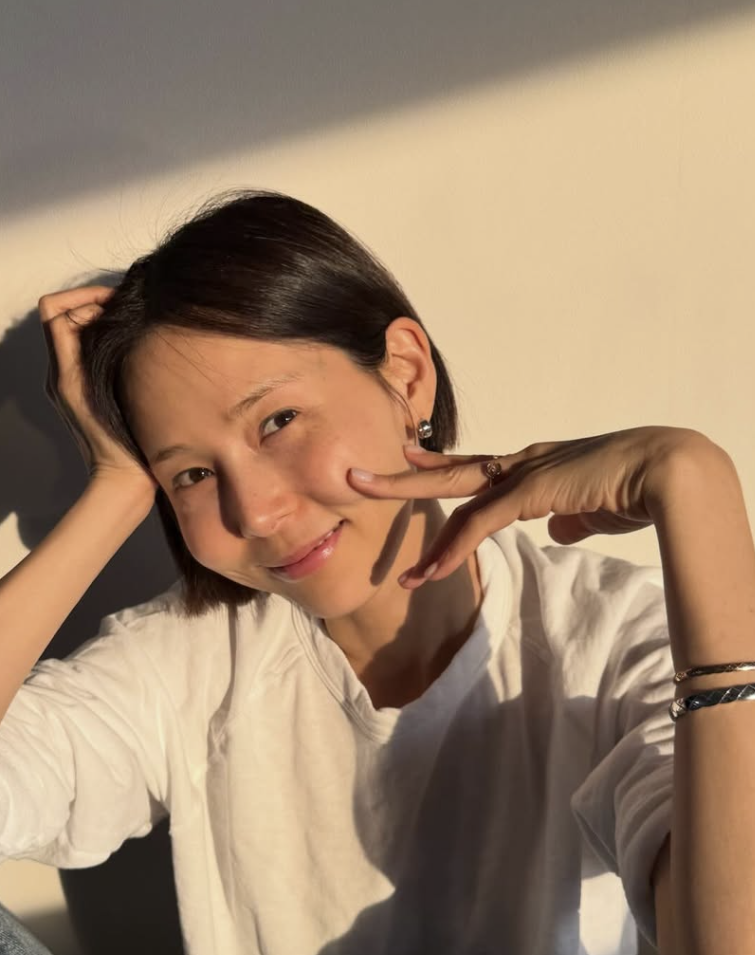 Various Chanel Coco Crush rings